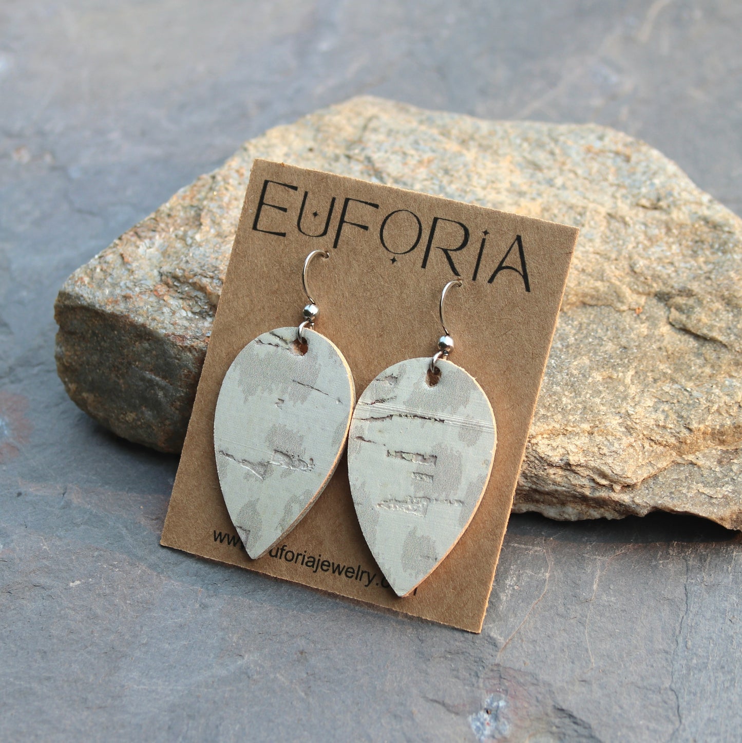 Small Teardrop Cork &  Leather Earring - Cream Leopard