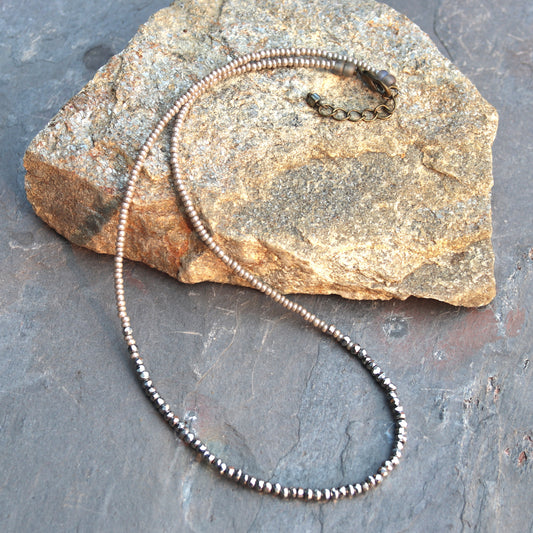 Flash Necklace - Grey Luster & Hematite